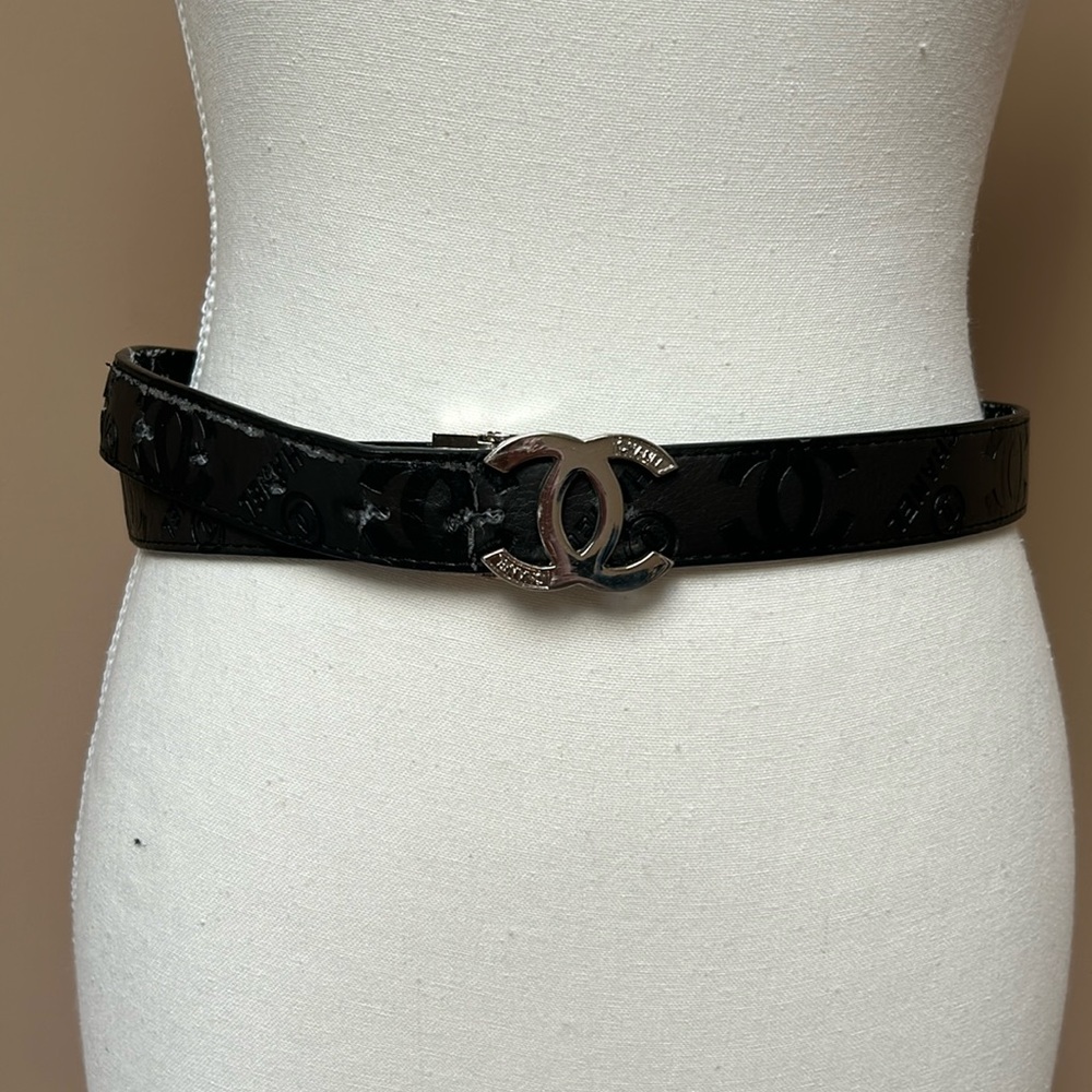 CHANEL Black Leather CC Logo Belt with Silver Hardware